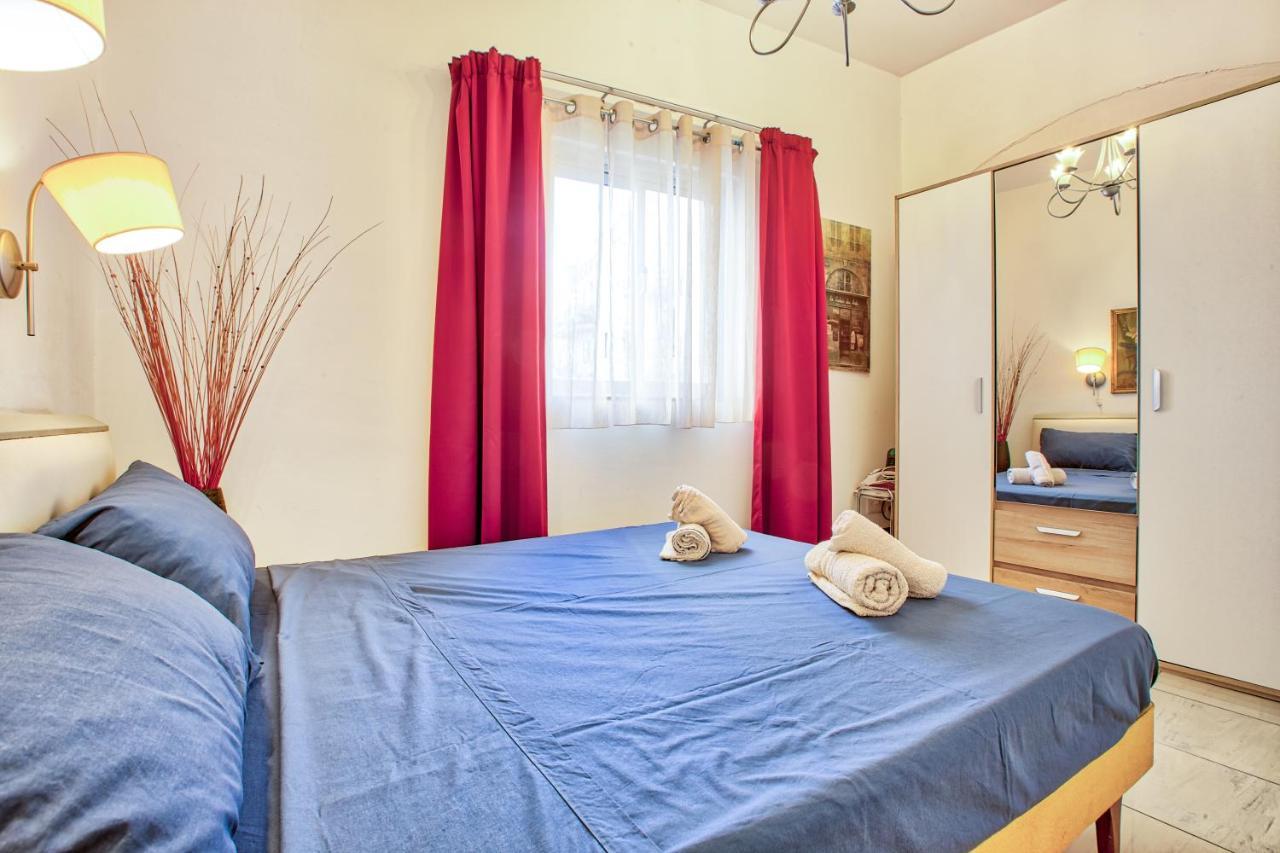 Vic- Seafront Apartment スリーマ エクステリア 写真